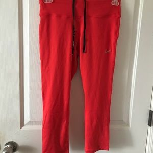 Nike Epic Lux Capri- red workout tights/leggings